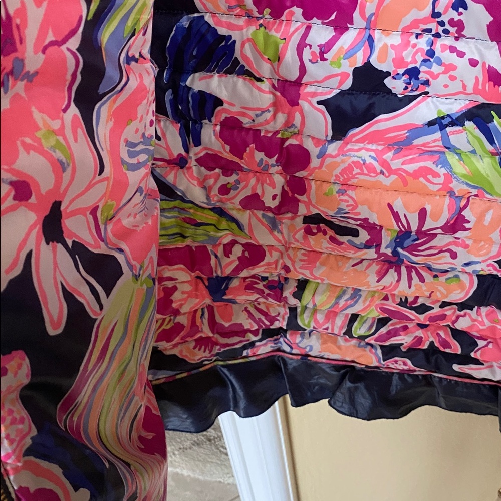 Lilly Pulitzer Quilted Navy Vest with Pink Floral Lining - Picture 2 of 4